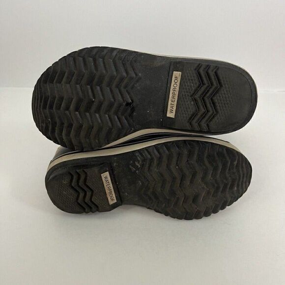 Sorel kids Size 2 Yoot Pac Nylon Black Waterproof Cold Weather Winter Snow Boot - Picture 2 of 9